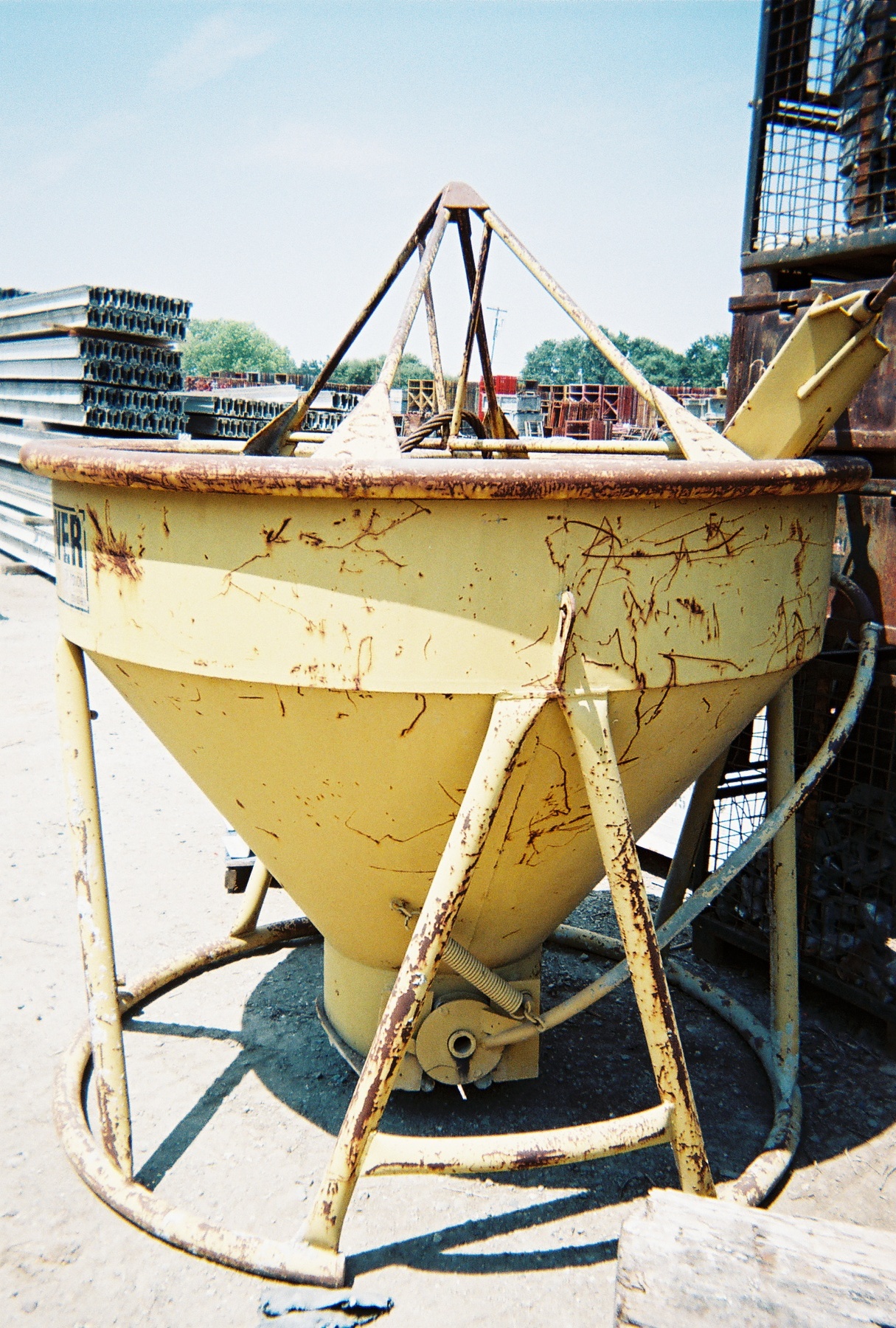 Concrete Buckets Construction Enterprises Inc