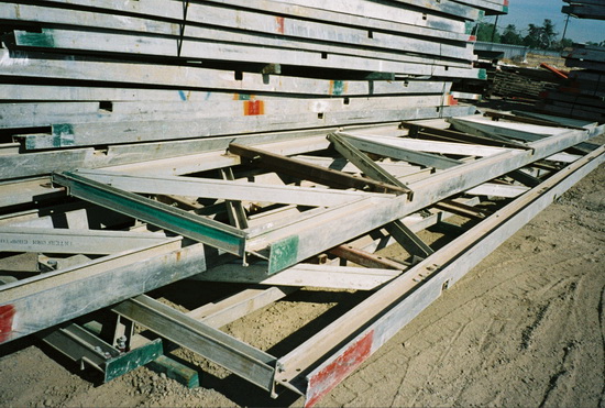 Flying Truss - Construction Enterprises Inc